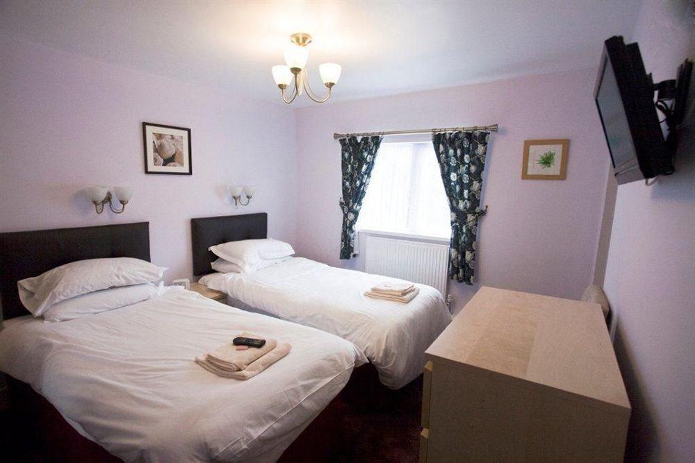 Hawthorn Hotel Radcliffe Eksteriør billede